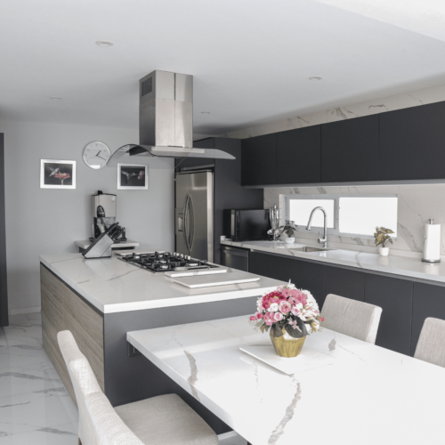 cocina-gris-mediana-02