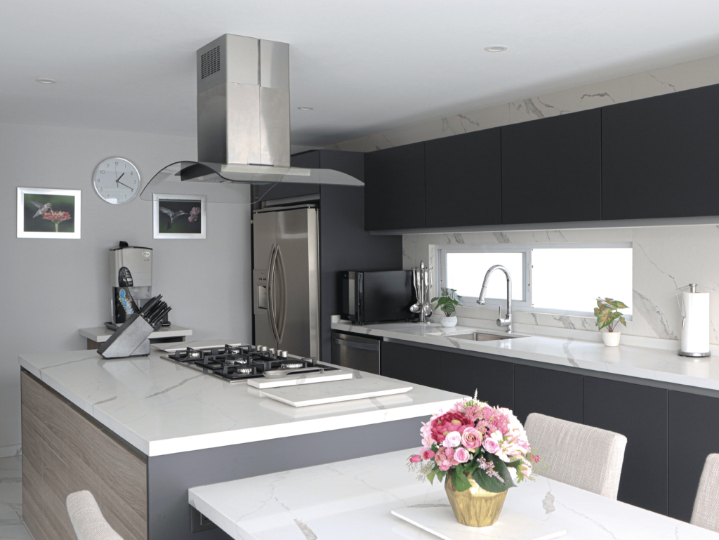 Cocina gris mediana 04