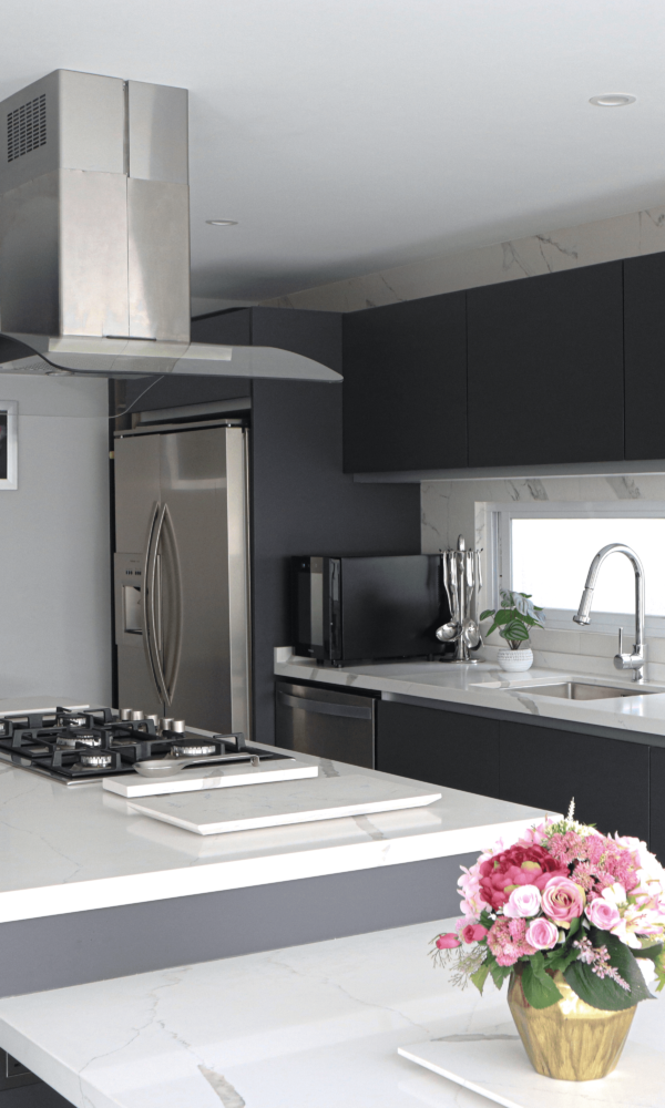 Cocina gris mediana 04 600x1000
